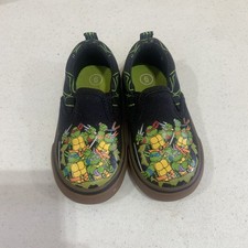 Teenage Mutant Ninja Turtles Canvas Slip On Turtle Sneakers Black Green sz 6 GUC
