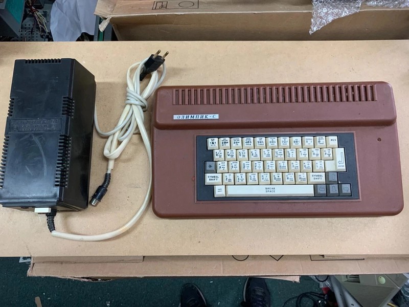Olympic-C    - ( Soviet  union computer cpu  Z80 )
