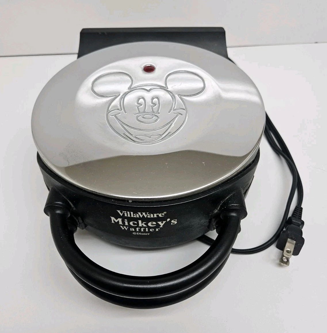 Villaware Disney Mickey Mouse Waffle Maker 5555-01