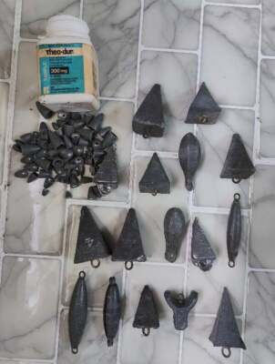 Fishing Sinker Large Lot Large And Small Two Once Three Ounce