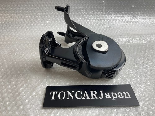 TOYOTA Genuine Prius V Rear Engine Mount 12371-37260 - Picture 10 of 24