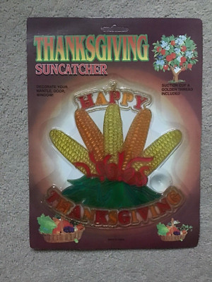 NIP Thanksgiving Plastic Suncatcher ''HAPPY THANKSGIVING'' Indian Corn 7'' x 7''