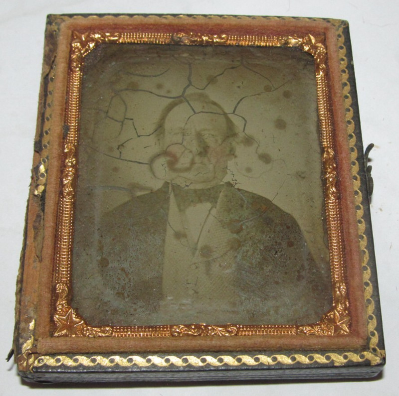 Antique Daguerreotype Photograph Cracked Cracking Daper Man Gentleman Old West