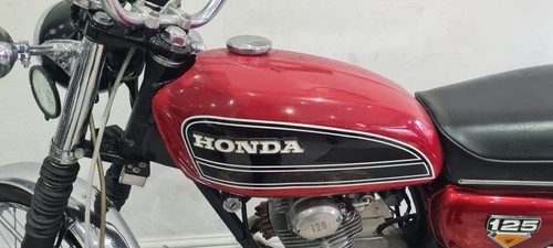 Honda CB125S classic motorcycle motorbike - Picture 5 of 15