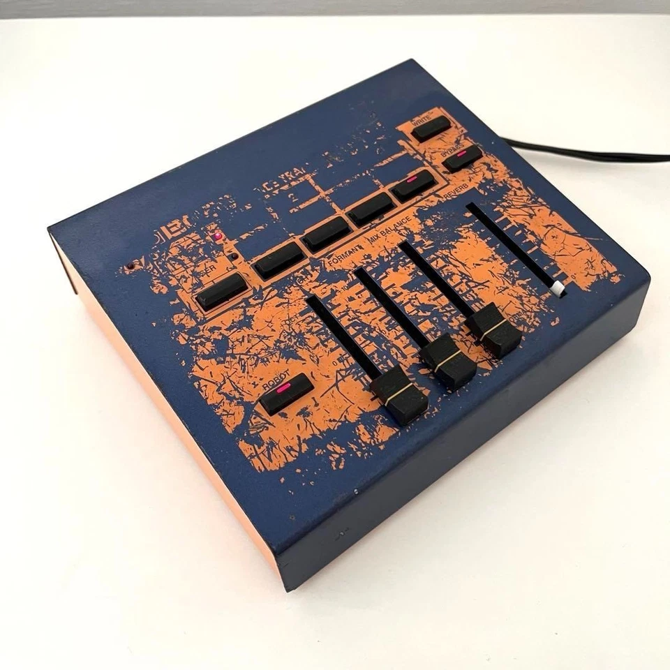 BOSS VT-1 Voice Transformer Vocal Effects Voice Changer Tested Japan【Used】 - Image 3 of 4