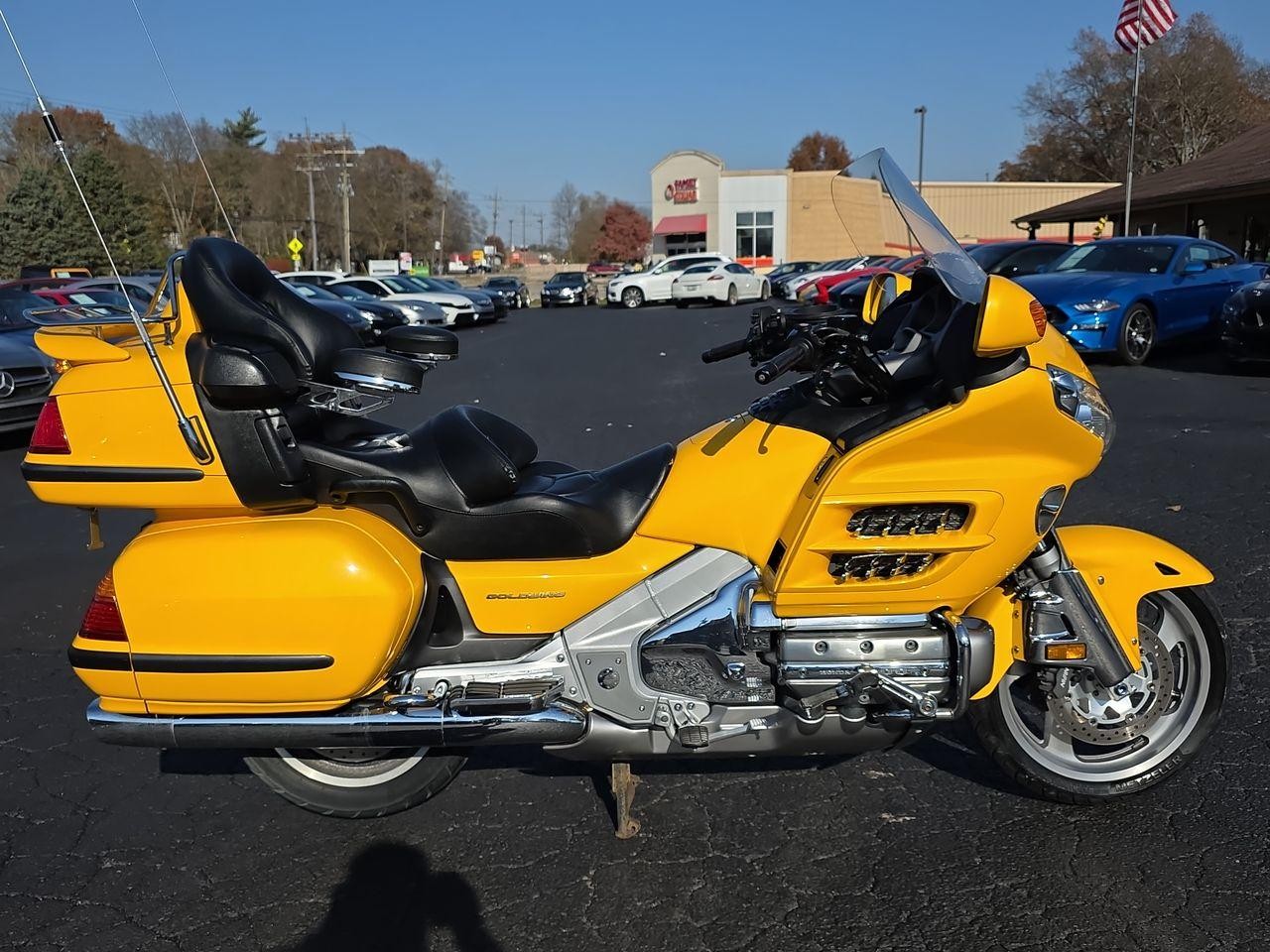 2002 HONDA GL1800 GOLDWING GL1800 GOLDWING AUDIO CB GL 1800 GOLD WING Touring