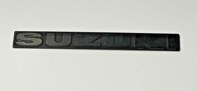 Suzuki Auto Emblem Emblem 165x23mm Heck Kofferraum Logo 212 x 23mm Ersatz