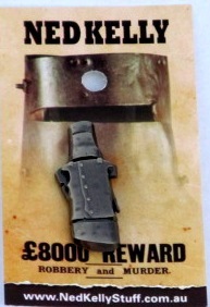 79008 NED KELLY STUFF COLLECTABLE PIN BADGE 8 of 20 DAN KELLY SUIT OF ARMOUR - Picture 1 of 2