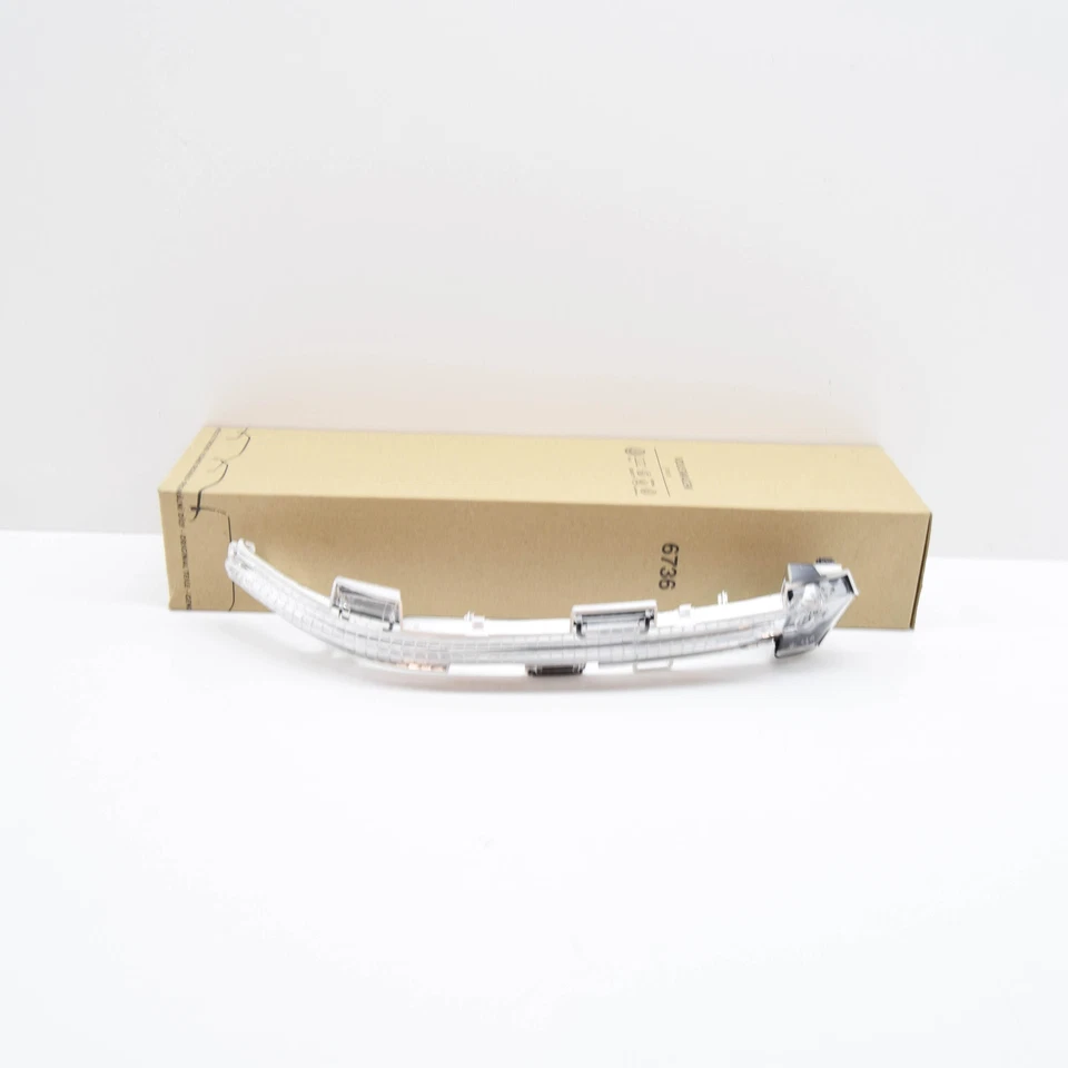 New VW ID.4 E21 Front Right Door Mirror Turn Indicator LHD 11B949102 - Image 2 of 4