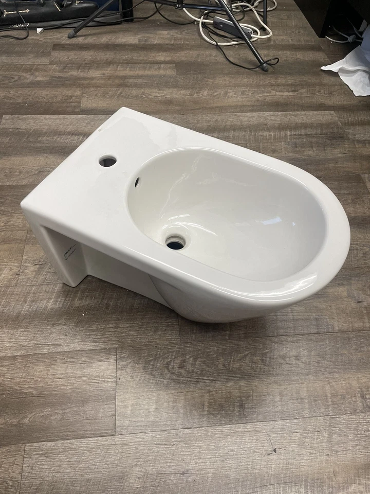 Inodoro alargado Duravit 026315 Starck 2 montaje en pared blanco Foto 2 de 4