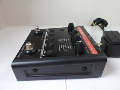TC Helicon Voicetone Harmony G XT Vocal Effects Processor TC Helicon Voicetone Harmony G XT Vocal Effects Processor