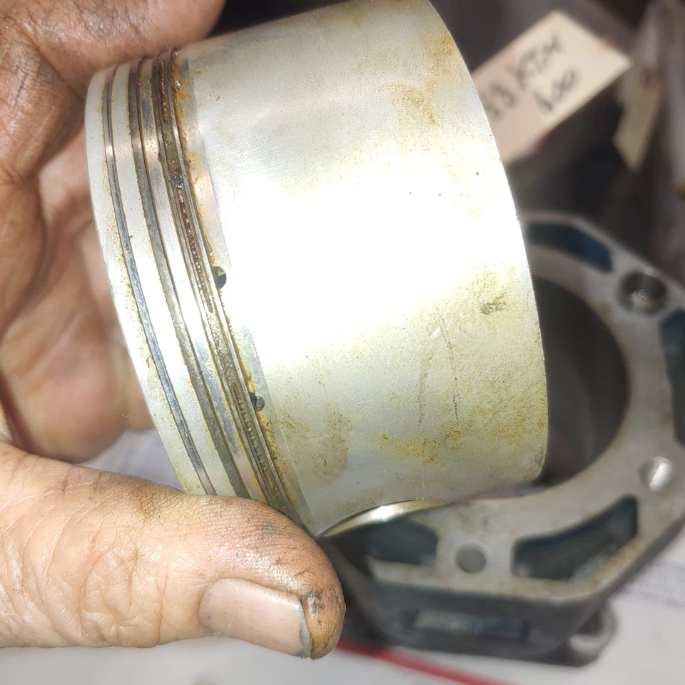 KTM 600 1988 Enduro cilindro marcado 1 muy bonito Foto 3 de 4