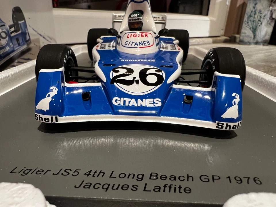 Spark 1:18 Ligier Matra JS5 Jacques Laffite 1976 GP Long Beach Formel 1 - Bild 2 von 4