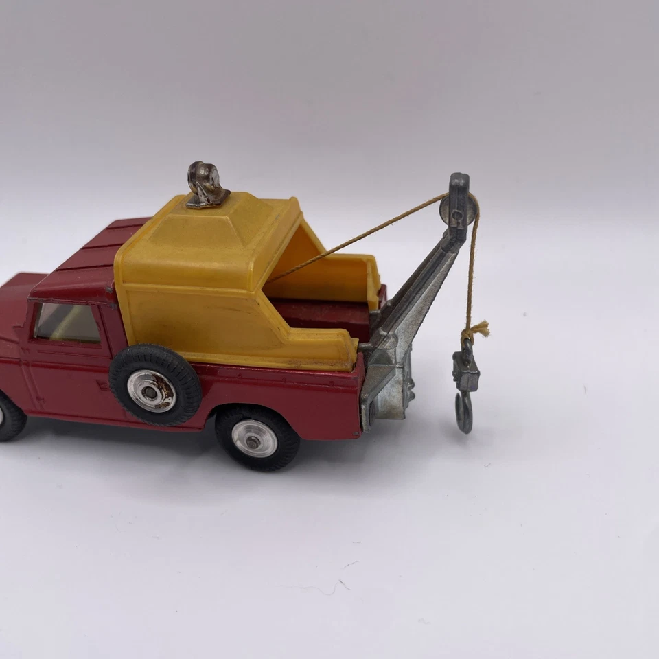 Corgi Toys 477 Red Land Rover 109 WB Breakdown Service Tow Truck Great Britain - Image 3 of 4