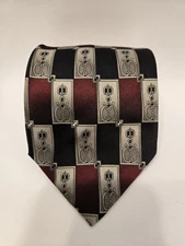 Bergamo N.Y. Silk X-L Hand Made Tie 67"X3 7/8" Excellent Condition Steamed