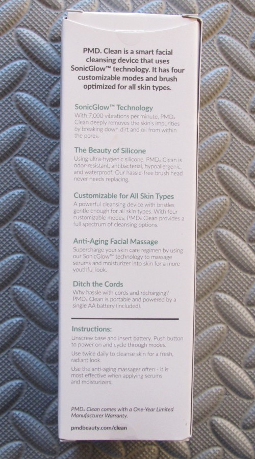 PMD Clean Smart Facial Cleansing Device with Silicone Brush