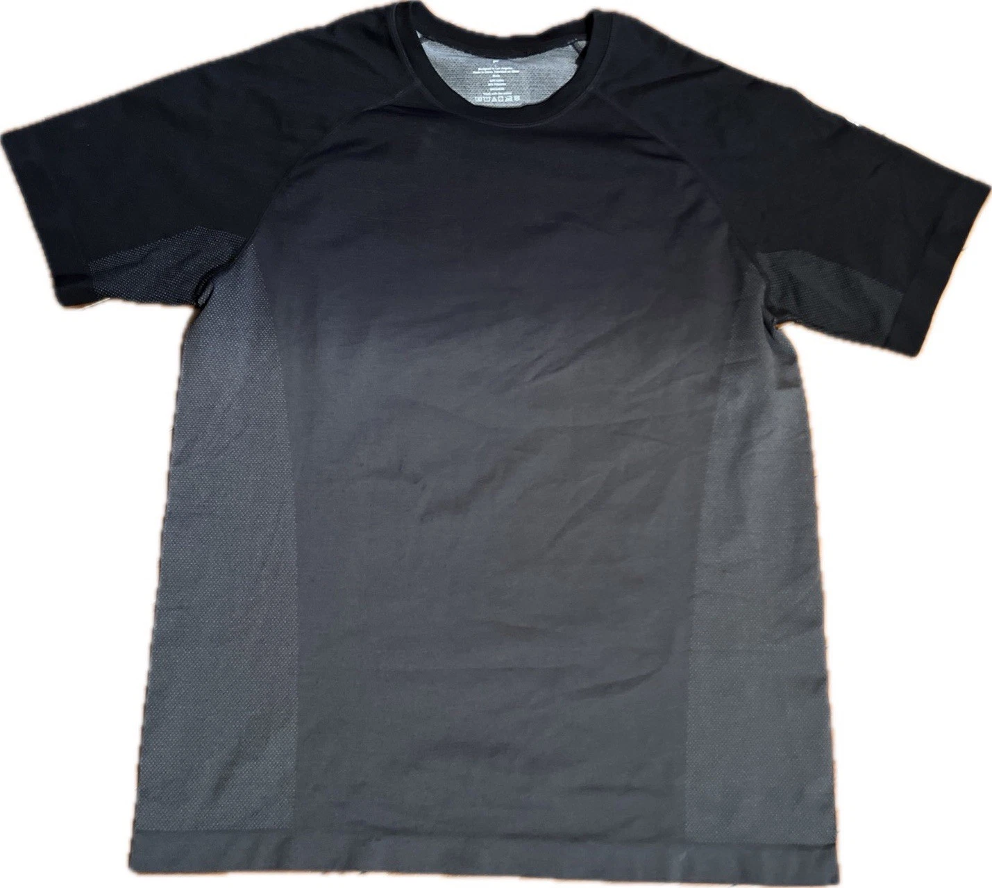 Fabletics Men’s Large Training Day Tee Black Ombre Athletic Shirt Gym Running