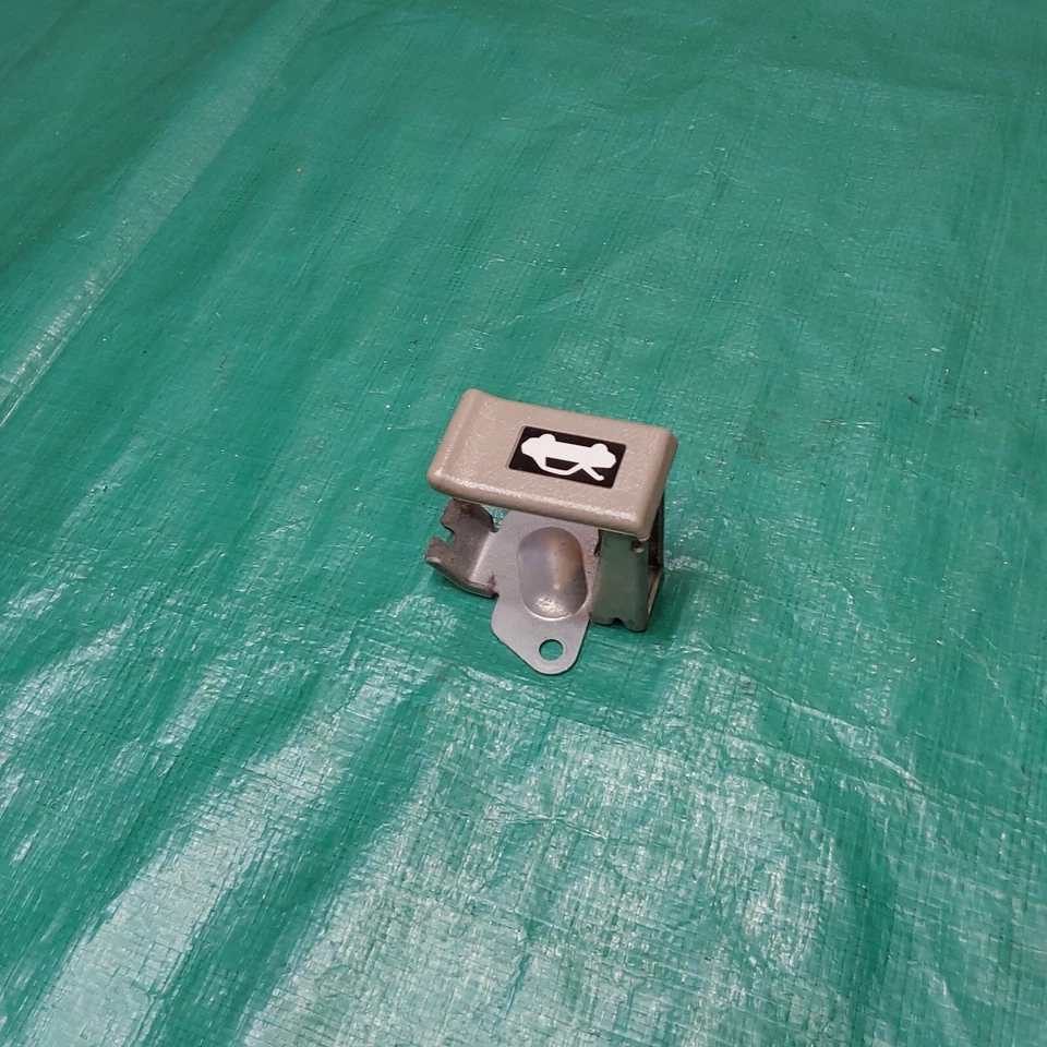 Honda Odyssey 2011-2014 capó liberación OEM 74135-SHJ Foto 2 de 3