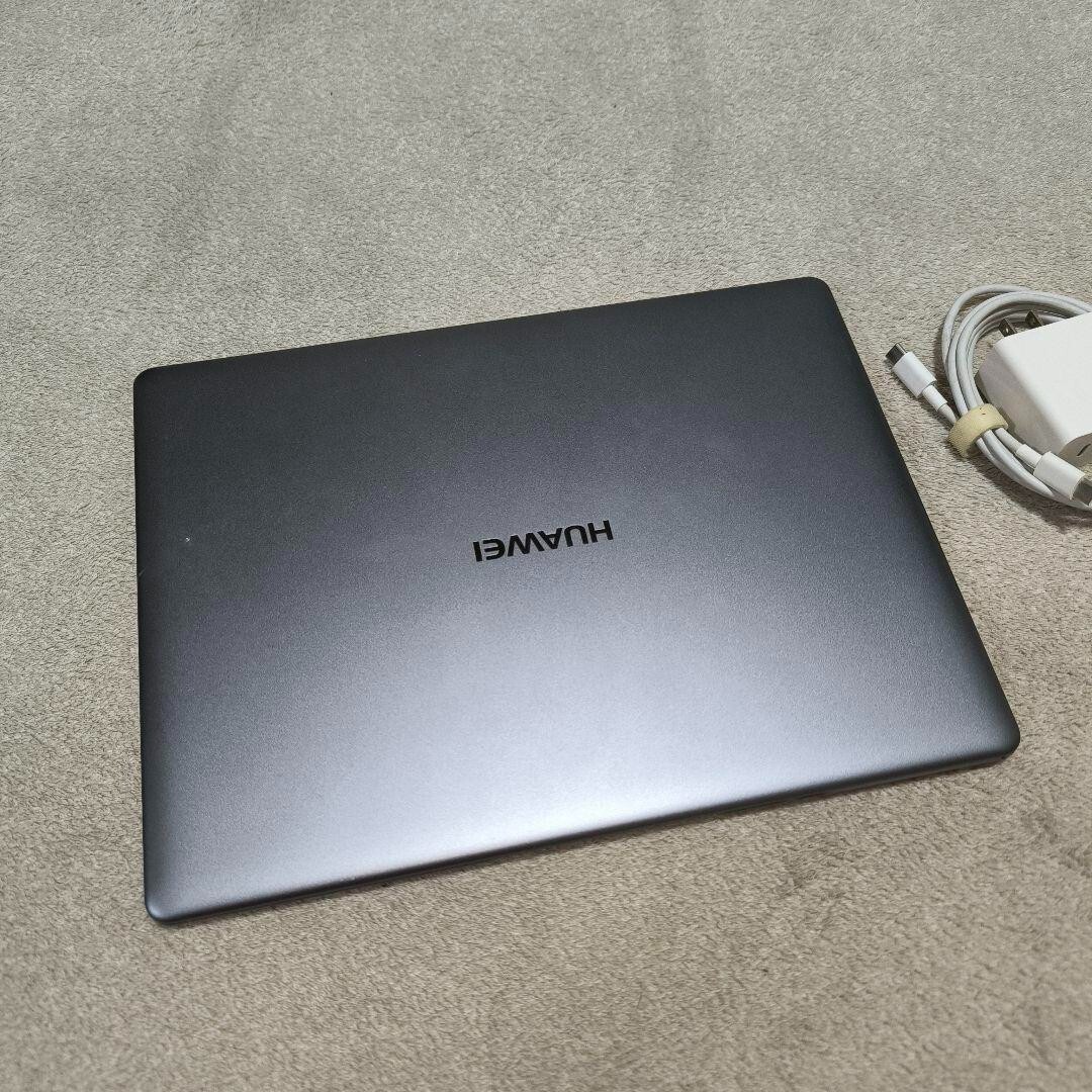 HUAWEI Matebook X Intel core i5-7200U SSD 256GB RAM 8GB With HUAWEI Matebook X Intel core i5-7200U SSD 256GB RAM 8GB With