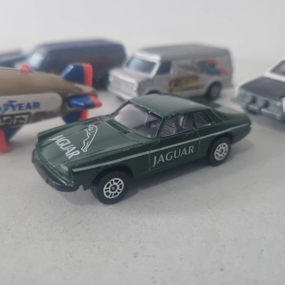 7 vehículos modelo diecast vintage Corgi Juniors Corgi & Hot Wheels Foto 2 de 4