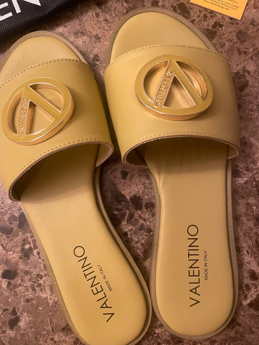 NWB Valentino by Mario Valentino Bugola Leather Logo Flats Lime Size 6