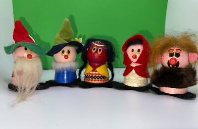 Set Of 5 - Vintage 1972 Kellogg  Co. 3  Wooden Elfin /Troll Figures