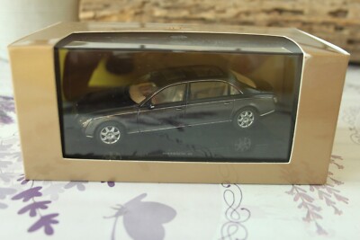 RAR 1:43 Autoart Maybach 62 Dealer Edition Hellblau dunkelblau OVP  TOP Perfekt