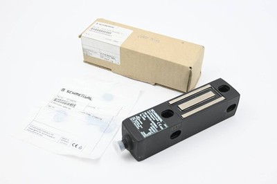 Schmersal safety interlock MZM 100 B ST2-1P2PW2RE-A (101211070)