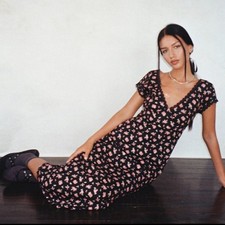 NWT URBAN OUTFITTERS x MOTEL ROCKS Bahata Floral Rose  Midi Dress Sz XXS