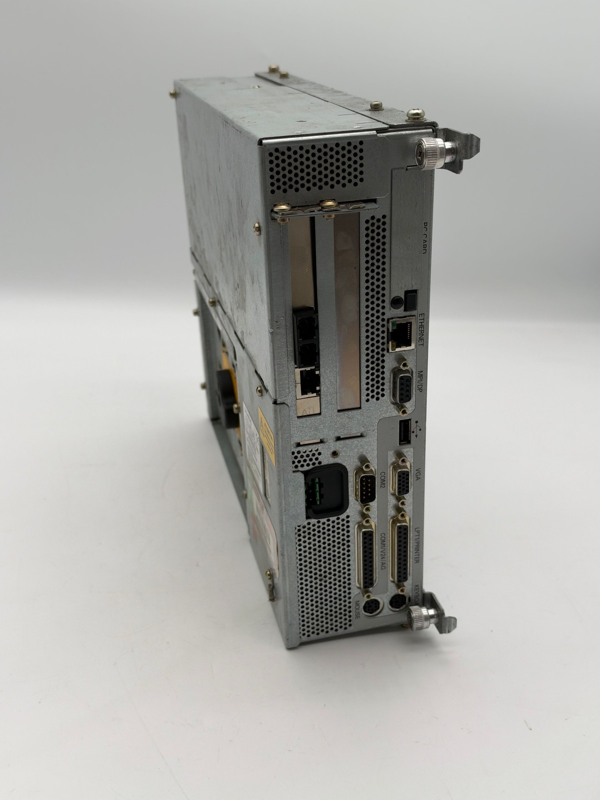 Siemens 6FC5210-0DF02-0AA0 SINUMERIK PCU 50 810D 840D PII 333MHz 128MB