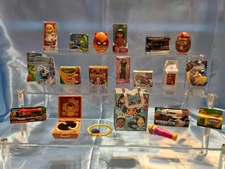 LOT OF 20 MINI BRAND, MINI VERSE ZURU SURPRISE VARIETY OF MINIATURE TOYS
