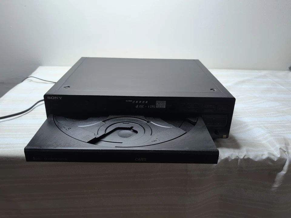 Sony CDP-CA8ES 5-Disc Changer CD Player Optical Out (WORKS) - Image 2 of 4