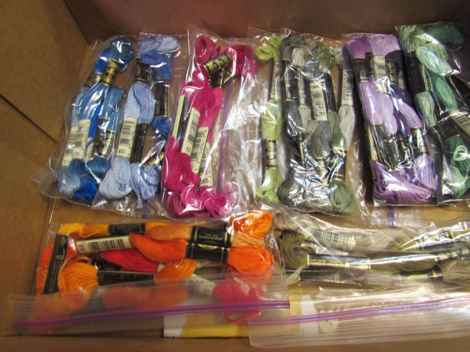 Lot 320+ Pieces Embroidery Thread Floss Assorted Colors DMC 25 plus bag full - Image 2 of 4
