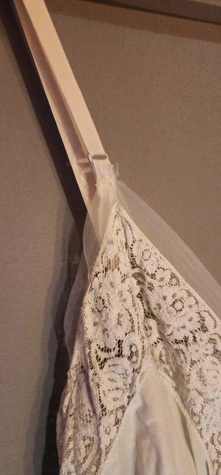 Винтажная ночная рубашка Aristocraft прозрачная средняя/большая (35) нейлоновая кружевная бледно-голубая - Изображение 3 из 4