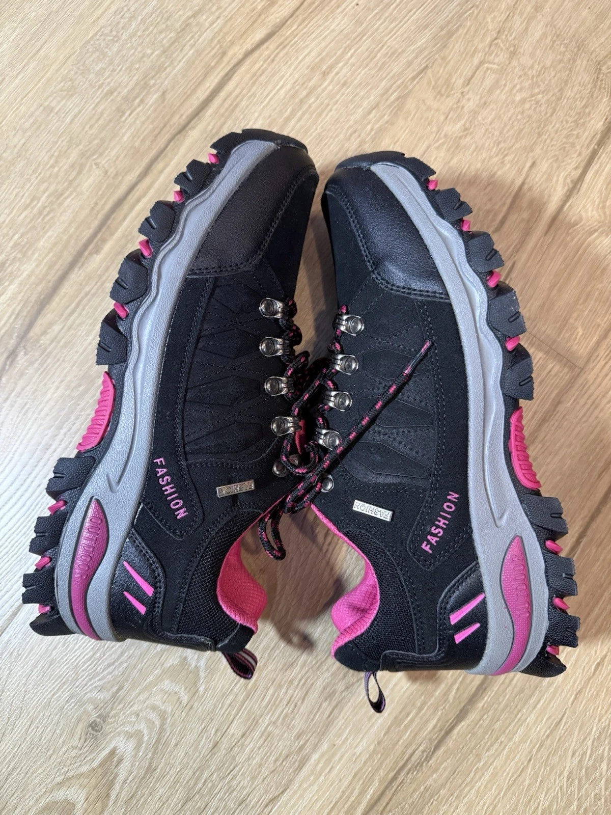 Women Hiking Shoes Outdoor Trekking Sports Camping Boots Non-slip Waterproof
Opens in a new window o