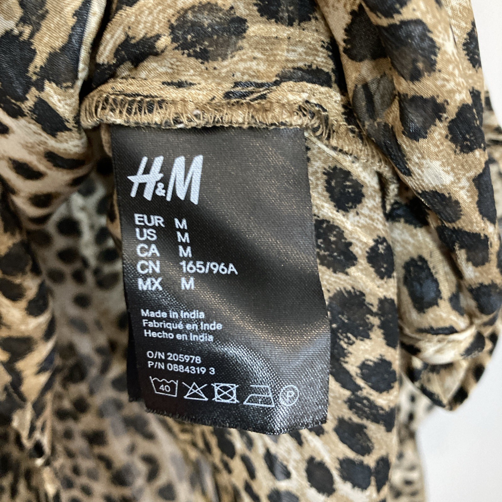 Womens Blouse Mock Neck Sheer Office Work Medium Ruffle H&M Flowy Animal Print thumbnail 5