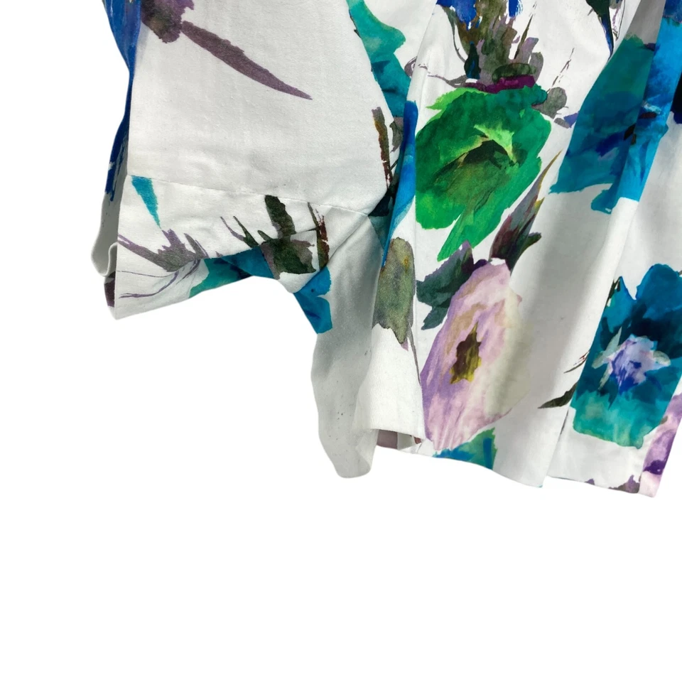 Pantalones Cortos Básicos Zara Para Mujer Medianos Blancos Florales Plisados Cintura Alta Cremallera Lateral Foto 4 de 4