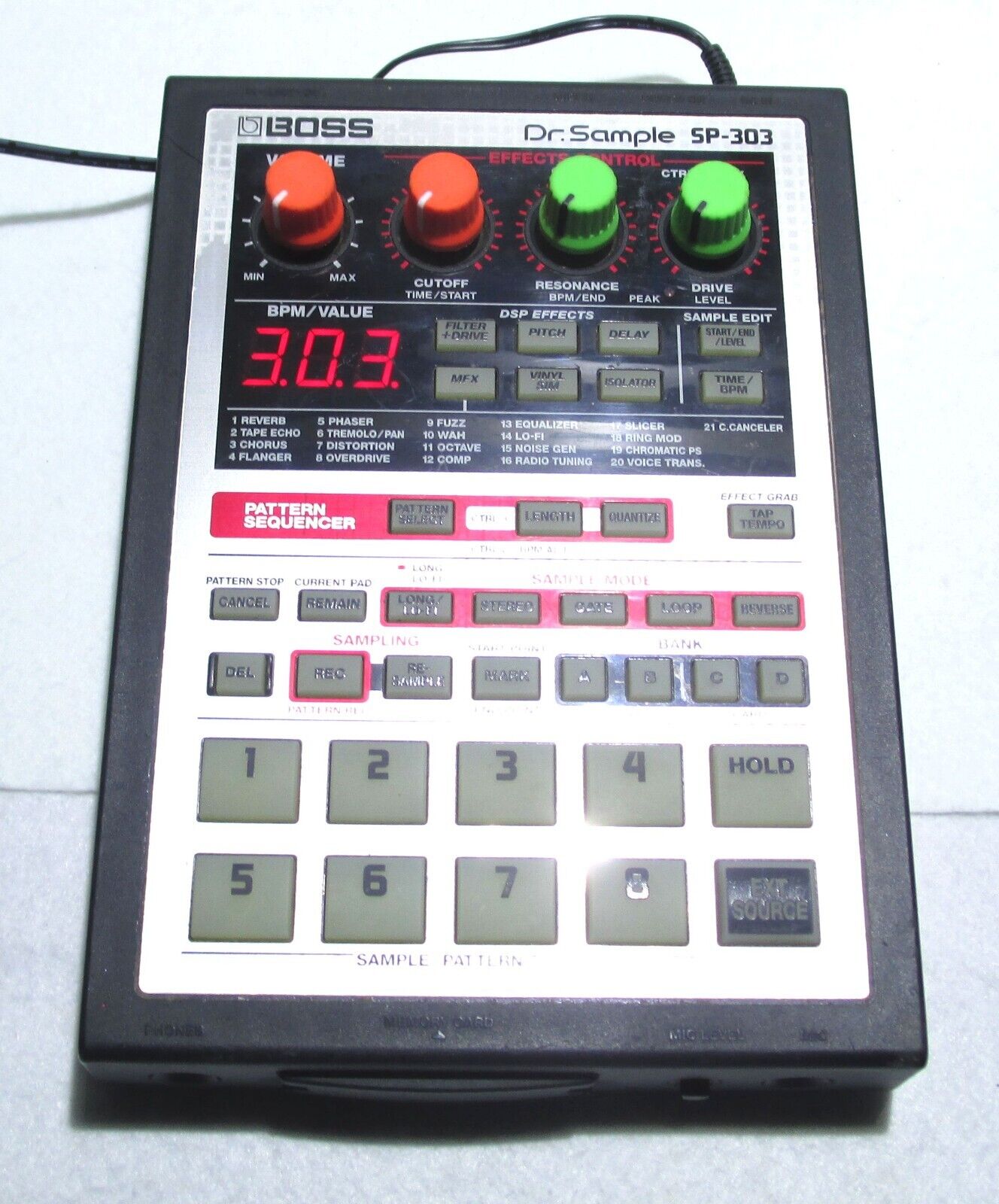 【美品】　BOSS　ボス　SP-303　Dr.Sample　サンプラー