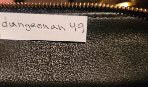 Auth LOUIS VUITTON Ombre Black Mahina leather SELENE MM Shoulder Bag! Never Worn - Picture 11 of 22