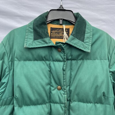 Vintage Eddie Bauer Goose Down Green Snap Button Puffer Coat