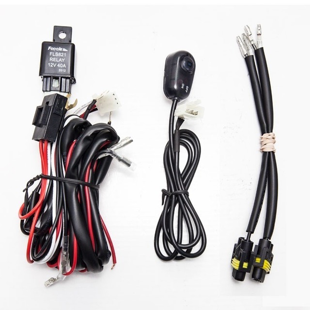 20082012 Ford Focus Fog Lights w/Wiring Kit & HID Conversion Kit