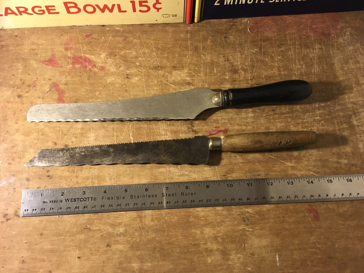 Two Vintage Or Antique Bread Knife Knives Wood Handle Serrated | eBay