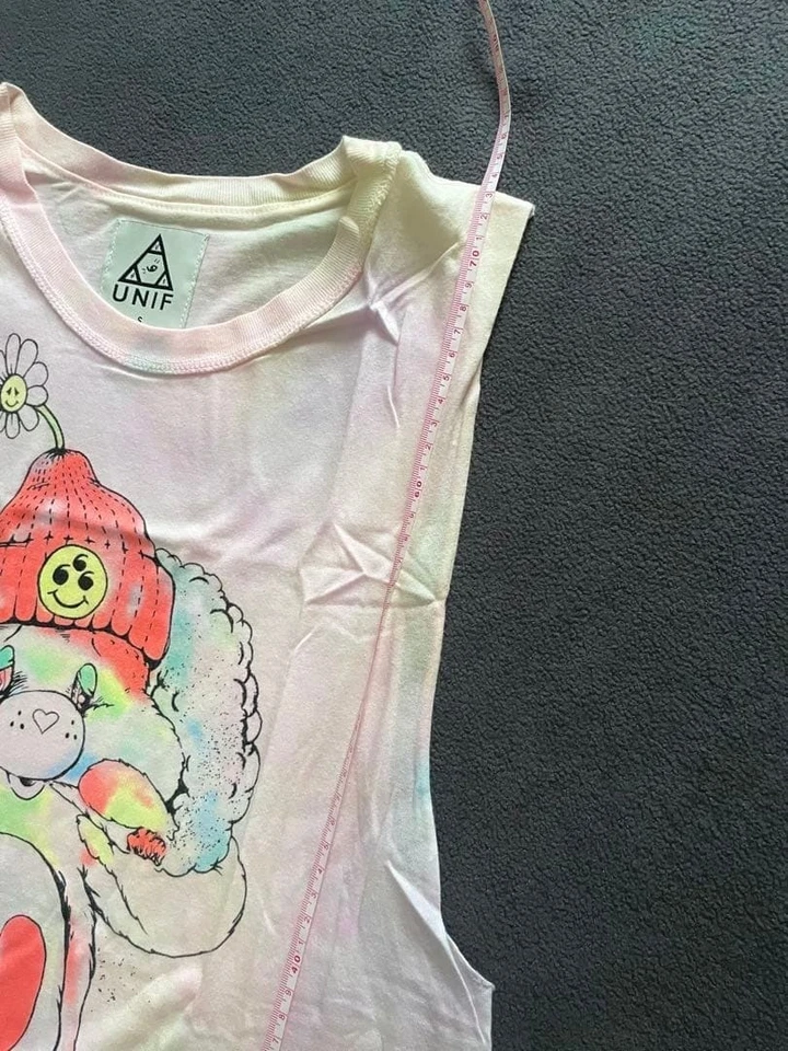 Camiseta sin mangas UNIF rara colorida personaje Y2K arco iris gráfico vintage linda auténtica #0688 Foto 4 de 4