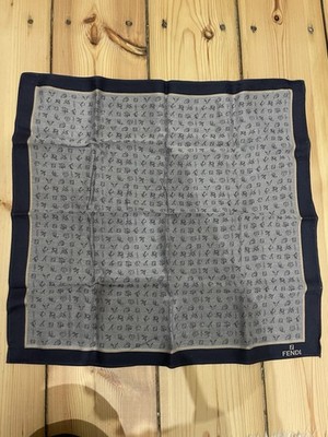 Fendi Bandana Halstuch Sternzeichen Blau Grau Einstecktuch