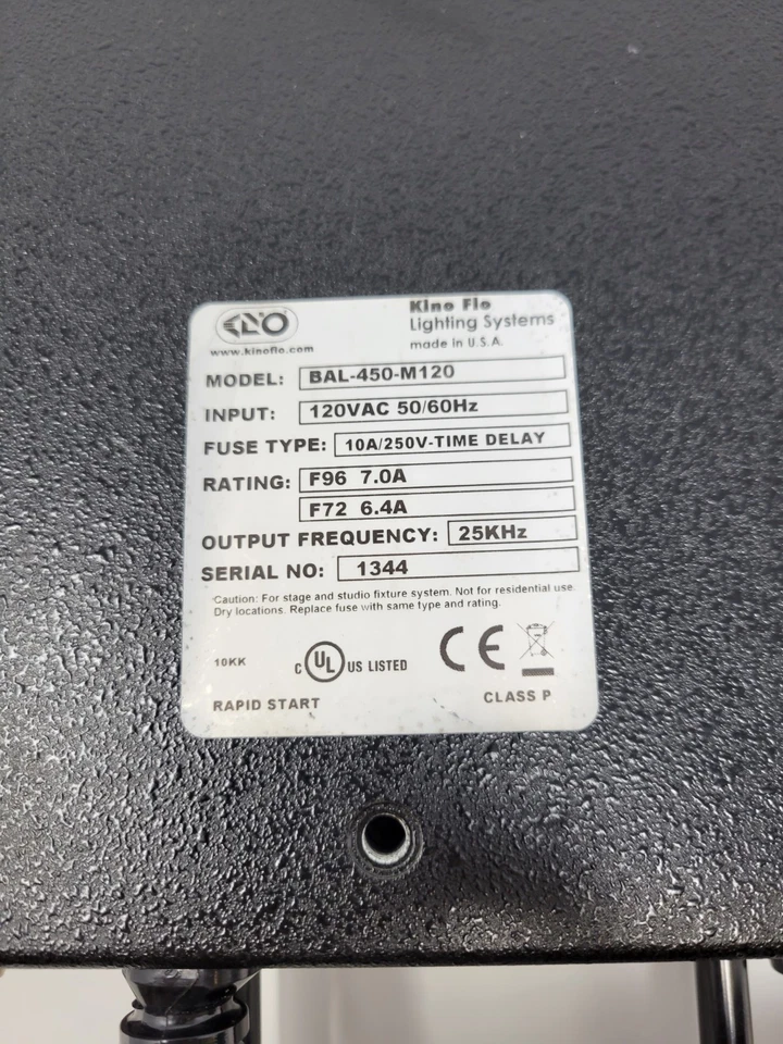 Lastre electrónico Kino Flo DMX 4Bank Select BAL-450 BAL-M120 Foto 2 de 2