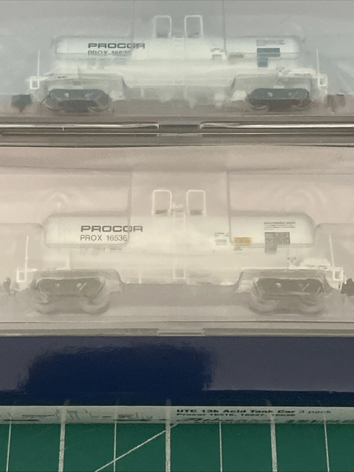 New! N-Scale ATHGN15324 UTC CID Tank Car 3-Pack$149.98 Make offer (Sealed) - Image 3 of 4