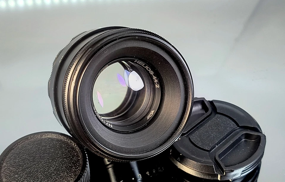 Helios 44-2 58mm f/2 KMZ Soviet Lens , M42 Mount Vintage  manual lens - Image 4 of 4