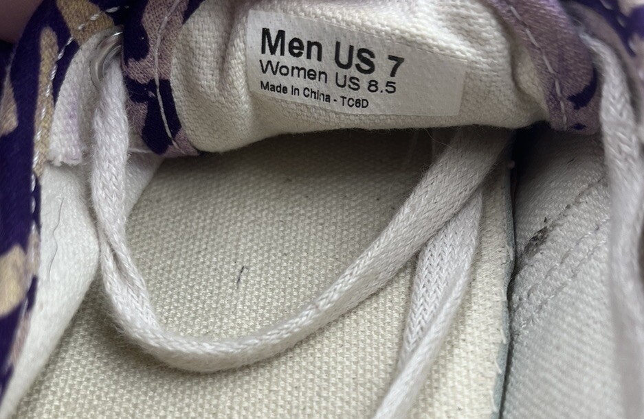 Vans Authentic in Della Batik purple Womens 8.5, Mens 7, Rare Older Style image 7
