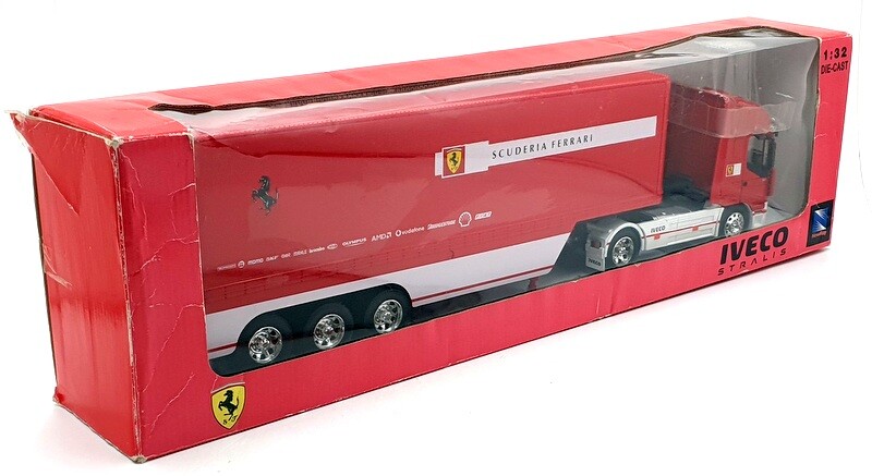 New Ray 1/32 Scale Diecast 13023 - Iveco Stralis F1 Scuderia