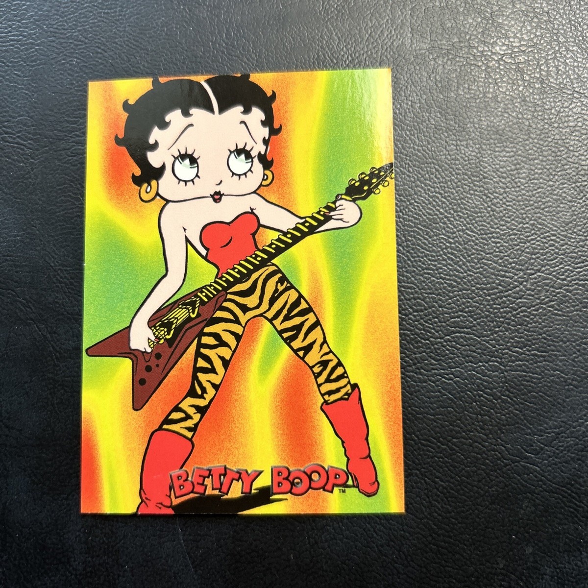 Jb100d Betty Boop All About Dart 2001 #13 Rock 'N' Roll Guitar